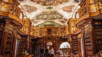 Altstadtführung mit Kathedrale und Stiftsbibliothek
